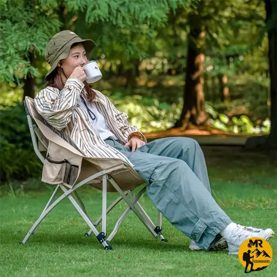 صندلی تاشو شکل ماه T04 نیچرهایک مدل CNK2550JJ022