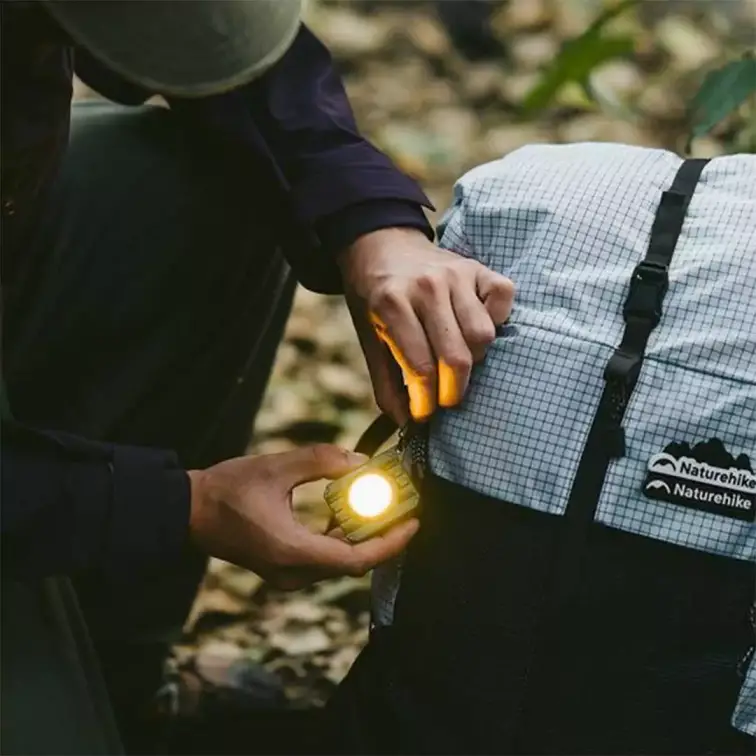 چراغ شارژی مینی نیچرهایک مدل CNK2450ZM014