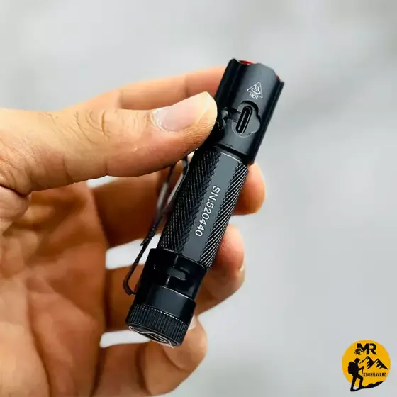 چراغ قوه یامو مدل YEMAO YM-M52