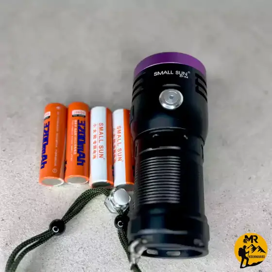 چراغ قوه یووی 6 لامپ UV اسمال سان مدل ZY-H4-6UV